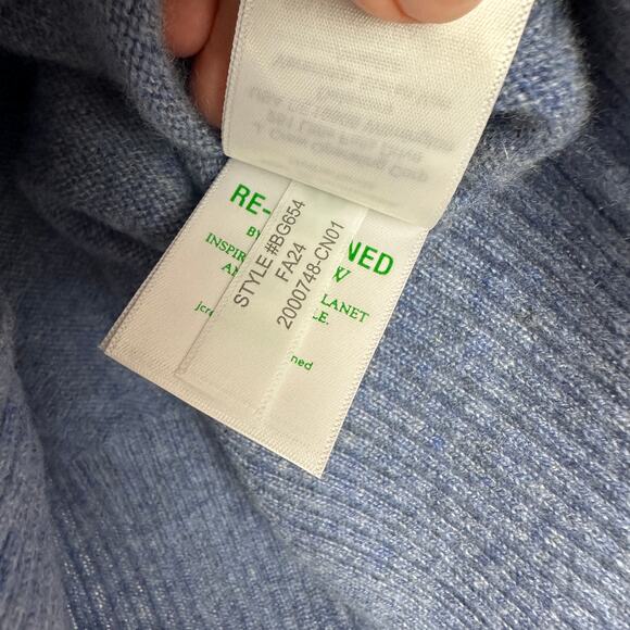 J. Crew Cashmere Crewneck Sweater Cropped Fit Pullover Blue Womens Medium NWT - Picture 5 of 11